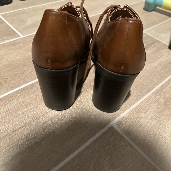 Steve Madden - Picture 4 of 4